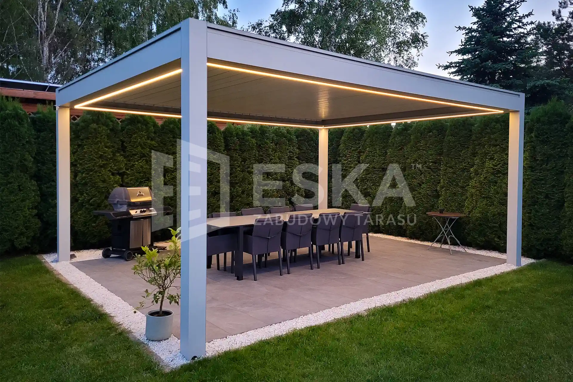 Zadaszenia tarasów, automatyczne sterowanie pilotem – Eska Zabudowy Tarasu