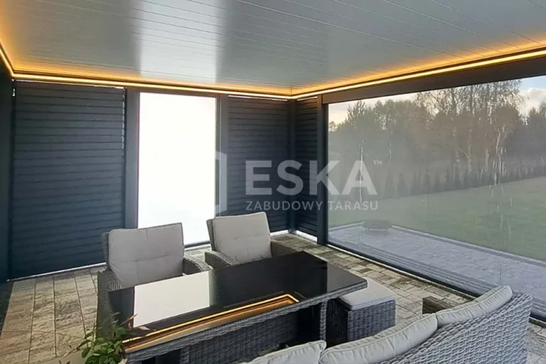 Pergola ogrodowa wolnostojąca z oświetleniem LED – Eska Zabudowy Tarasu